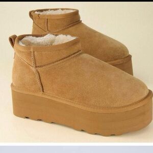 NWT Cushonaire booties